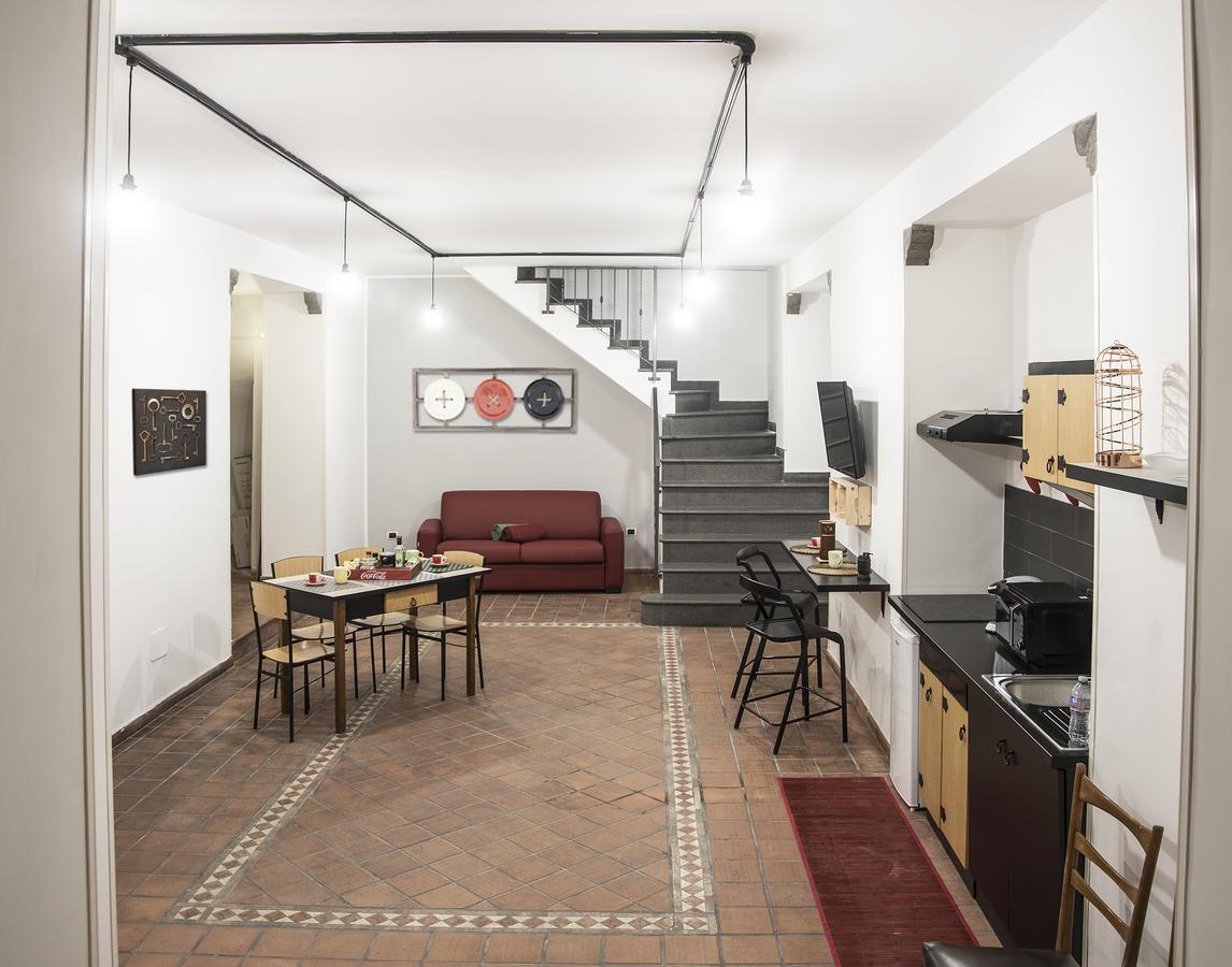 The Rock Apartment Naples Exterior photo