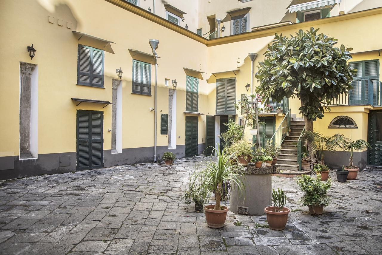 The Rock Apartment Naples Exterior photo